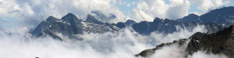 le Viso dans les nuages